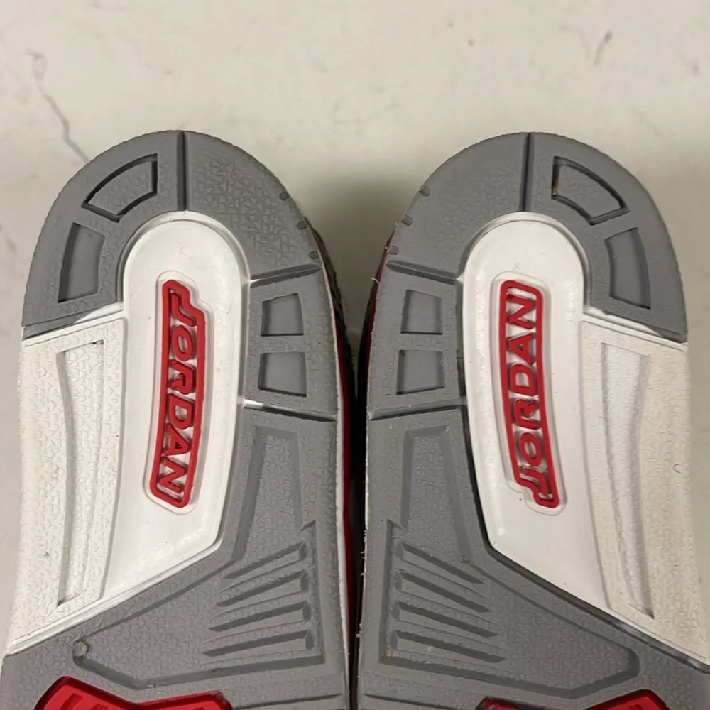 Nike Air Jordan 3 III Retro Fire Red/Wht Cement DM0966-160 Kids Shoes Size 8 C